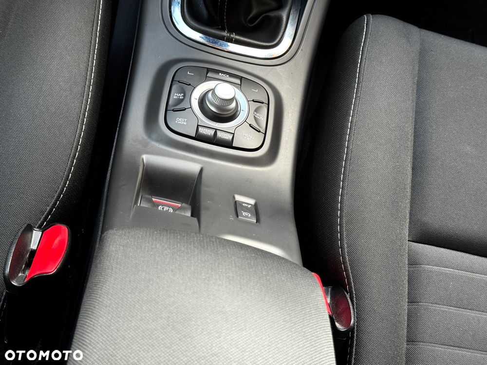 Renault Megane 1.6 dCi Intens - 15