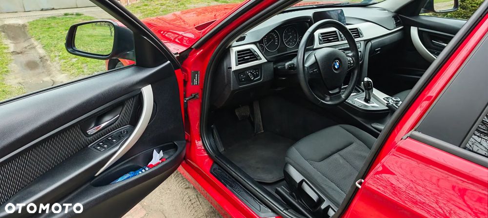 BMW Seria 3 318d - 6
