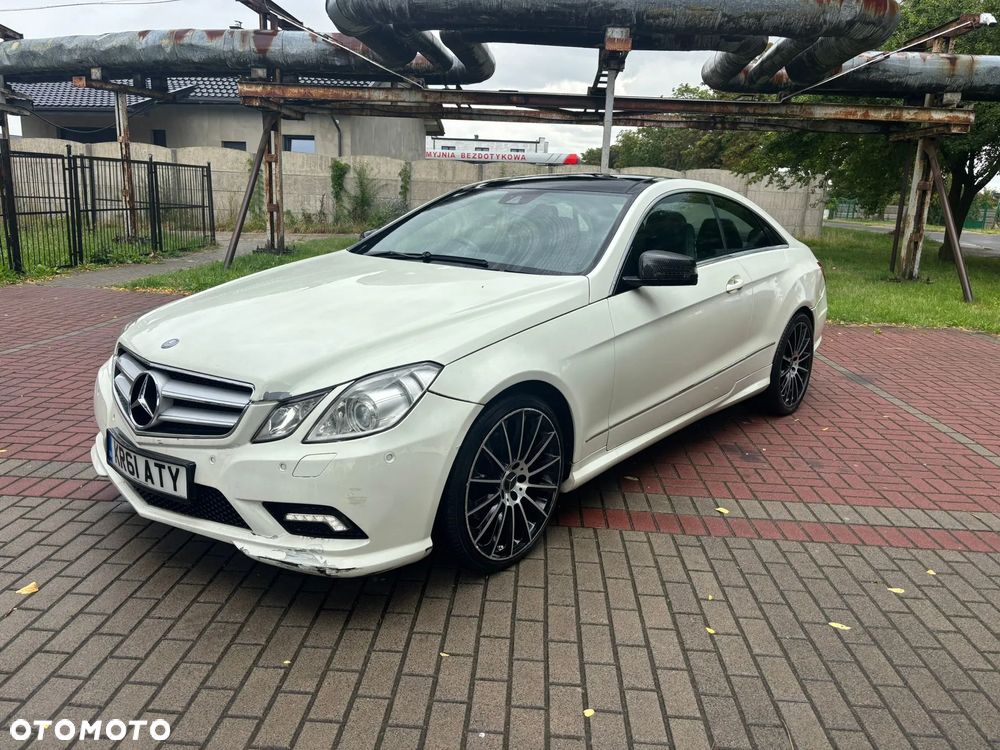 Mercedes-Benz Klasa E 350 CDI DPF Coupe BlueEFFICIENCY 7G-TRONIC Avantgarde - 2