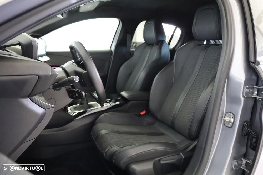 Peugeot 208 1.2 PureTech GT - 7