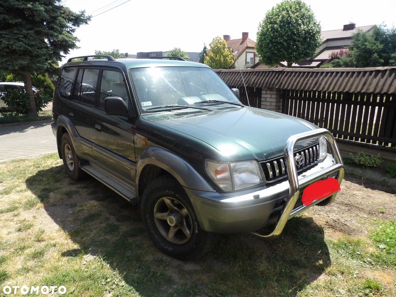 Toyota Land Cruiser - 1