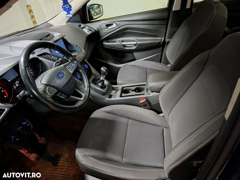 Ford Kuga 2.0 TDCi 4WD Trend - 5