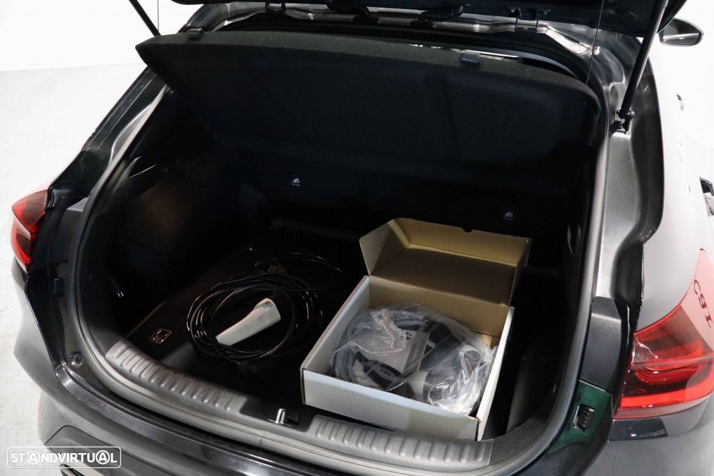 Kia XCeed 1.6 GDi PHEV Drive - 12