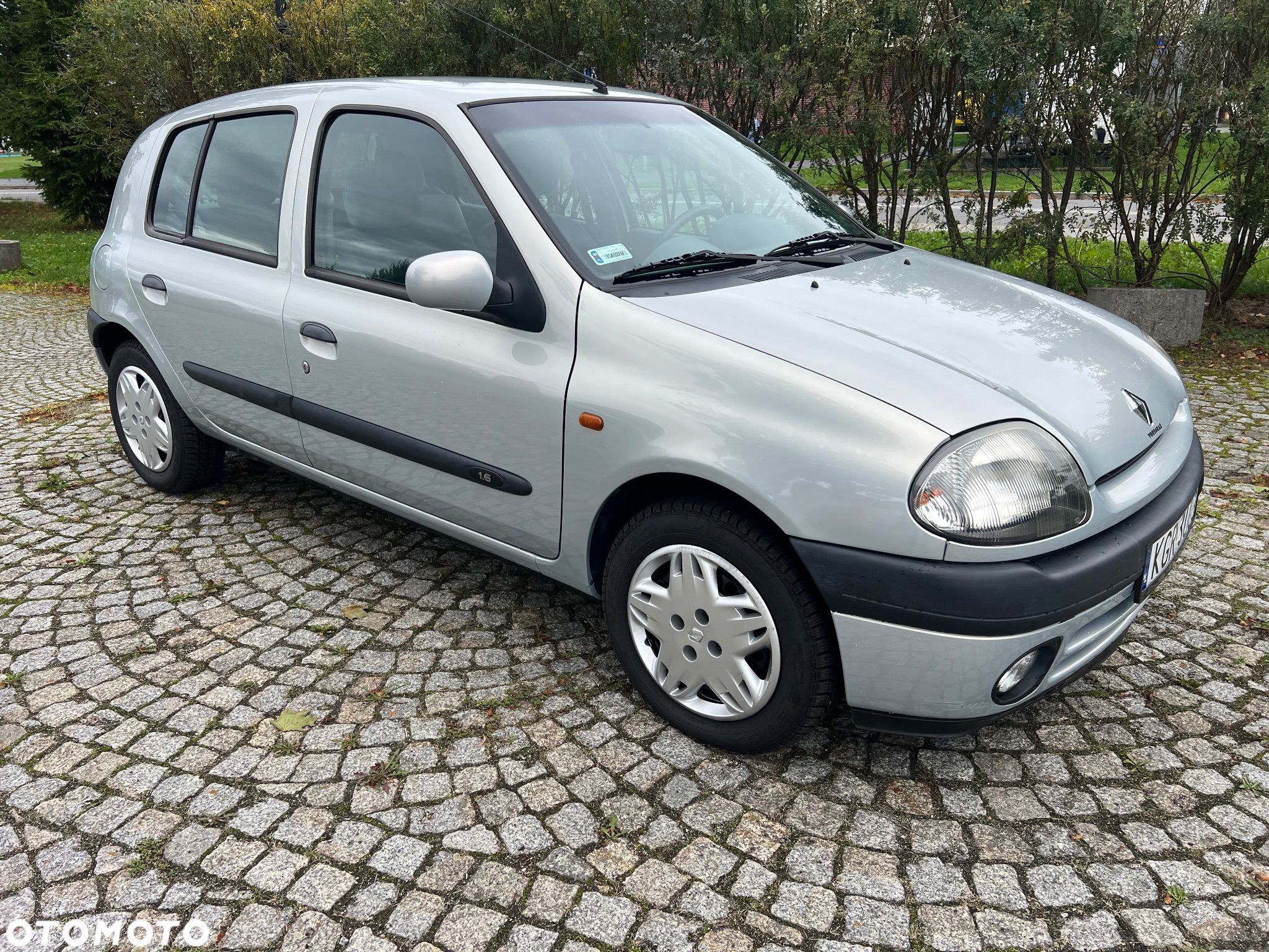 Renault Clio - 1