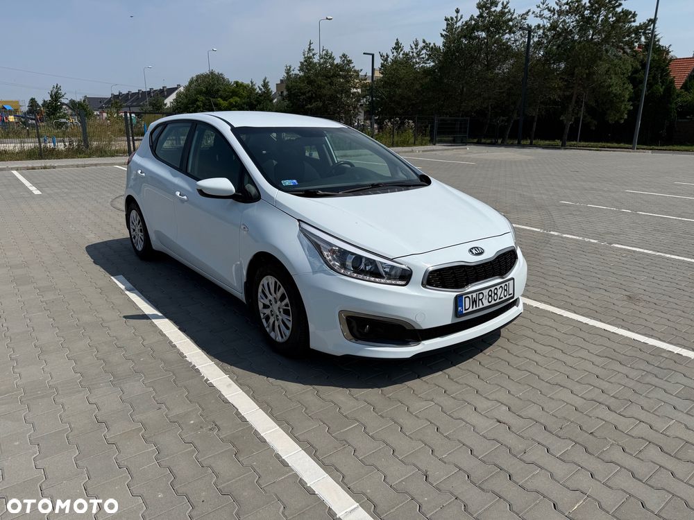 Kia Ceed - 5
