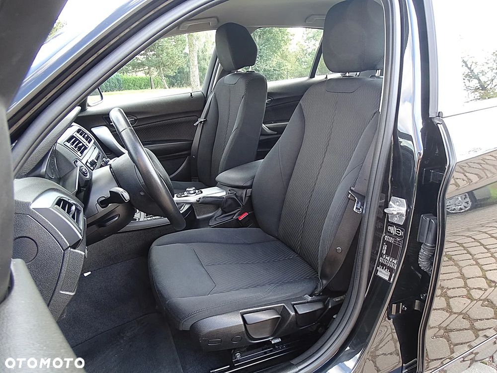 BMW Seria 1 116i Sport Line - 29