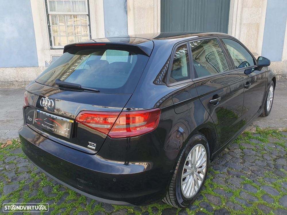 Audi A3 Sportback 1.6 TDI Attraction Ultra - 43