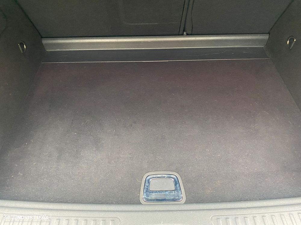 Mercedes-Benz B 180 d Style - 42