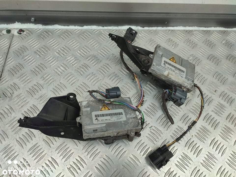 VOLVO V50 S40 II LAMPA XENON PRAWA PRZÓD EU. 04- - 8