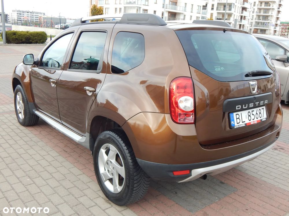 Dacia Duster 1.6 16V 4x2 Prestige - 4