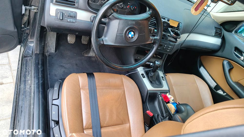 BMW Seria 3 316i - 5