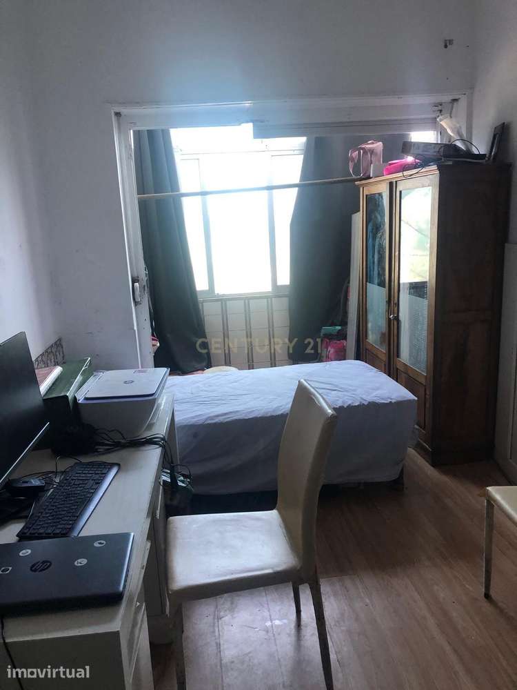 T3 para Remodelação Total, Santa Iria da Azoia - Grande imagem: 4/6