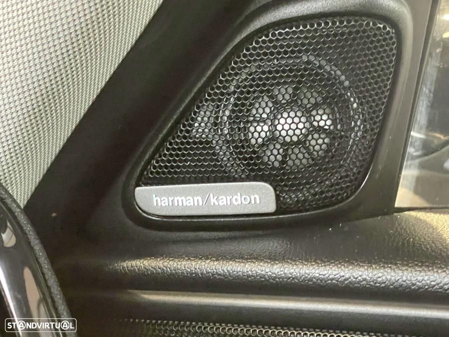 MINI Countryman Cooper SE ALL4 Auto - 33