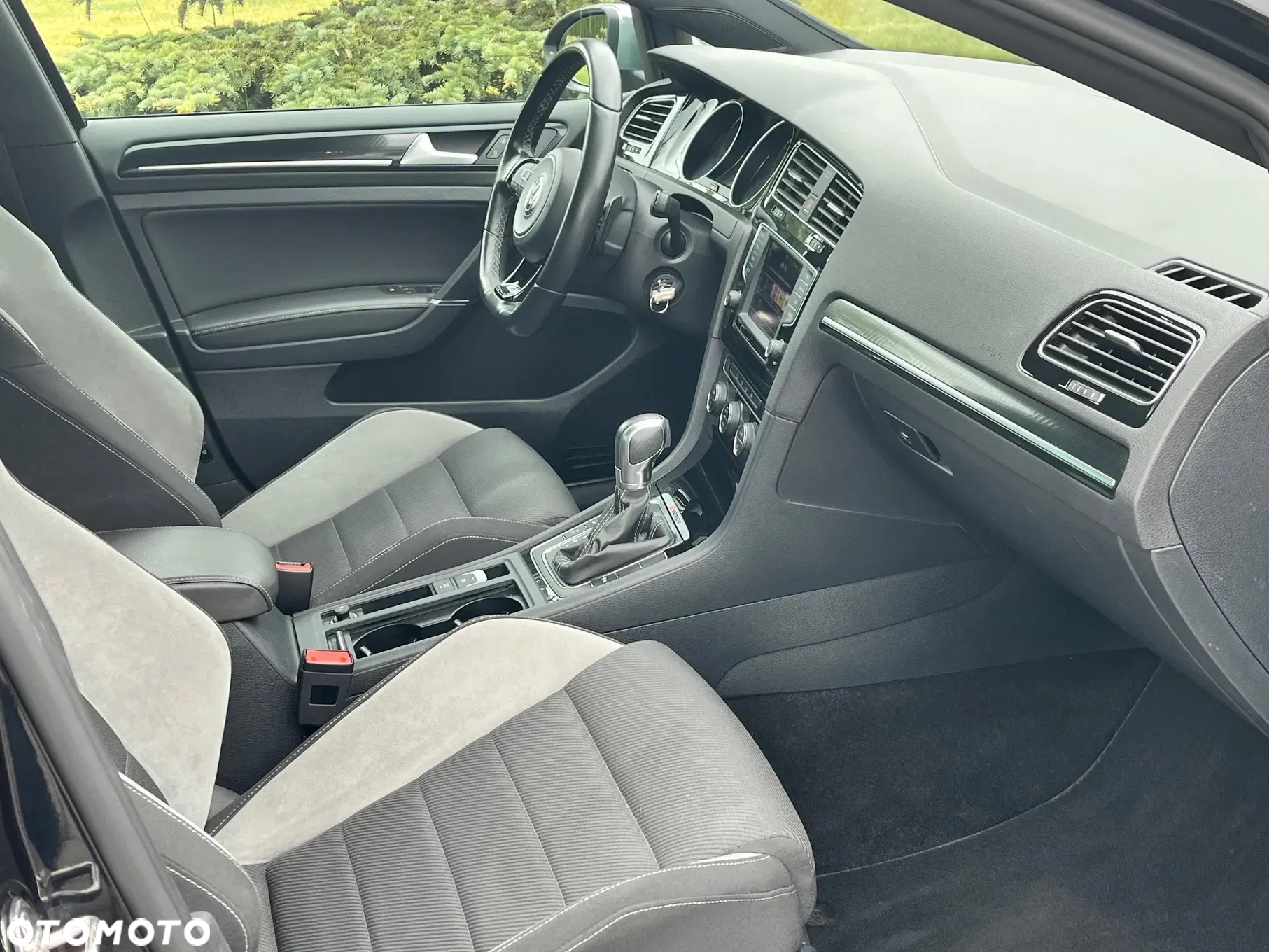 Volkswagen Golf VII 2.0 TSI BMT 4Mot R DSG - 18