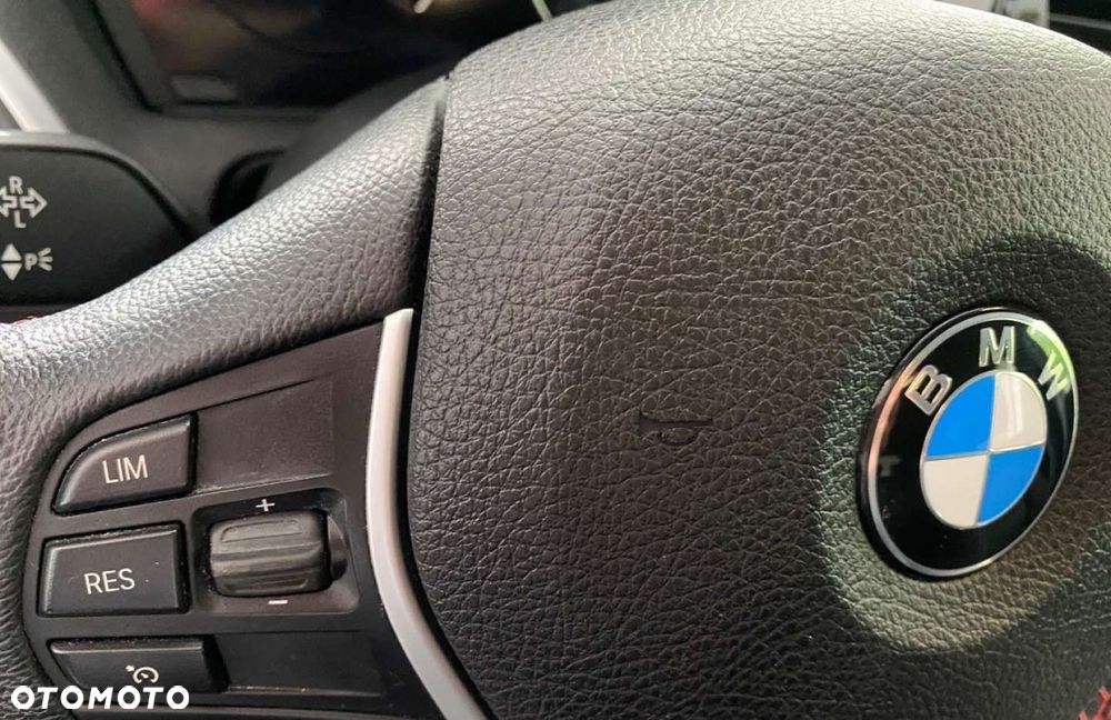 BMW Seria 1 - 15