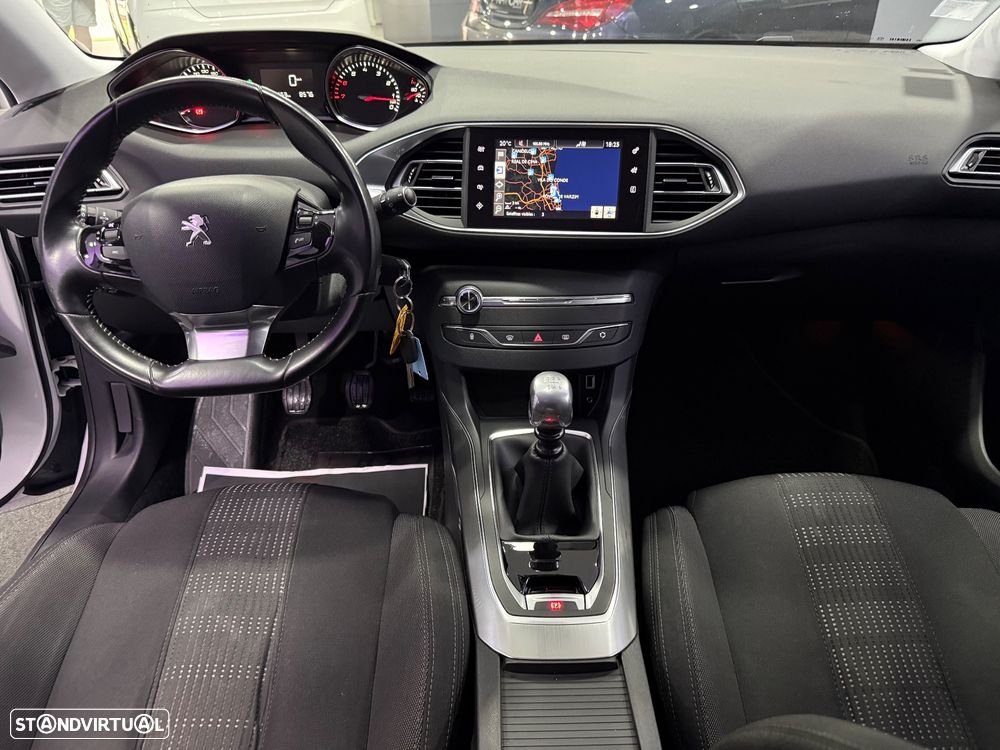 Peugeot 308 SW 1.2 PureTech Allure Full LED - 7