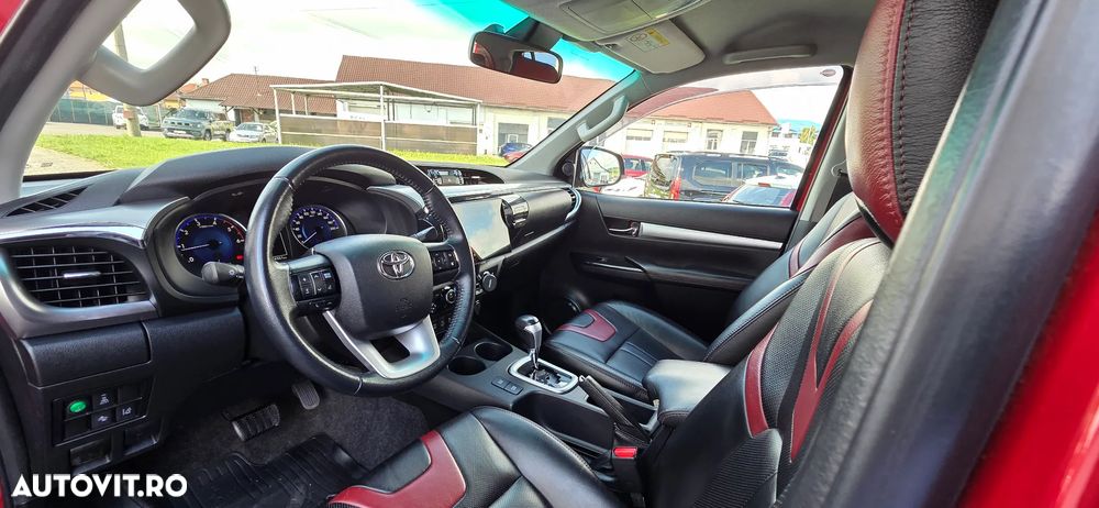 Toyota Hilux 4x4 Double Cab A/T Invincible - 11