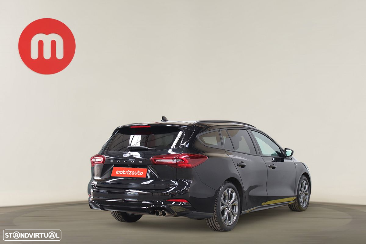 Ford Focus SW 1.0 EcoBoost MHEV ST-Line Aut. - 4