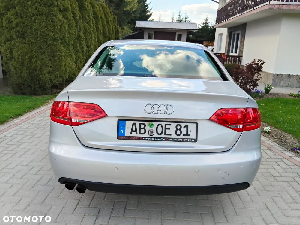 Audi A4 Limousine 2.0 TDI DPF - 16