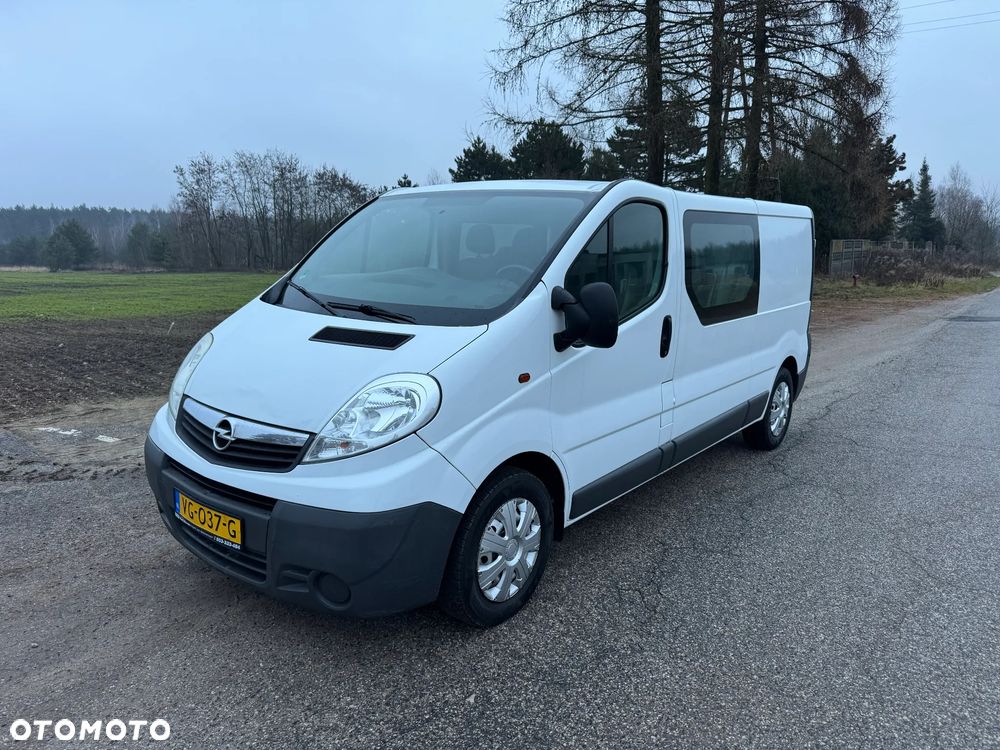Opel VIVARO*6miejsc*KLIMA*2013 - 11