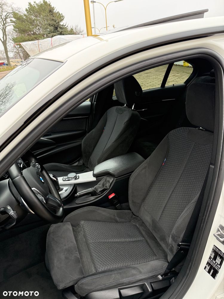 BMW Seria 3 320d Edition M Sport Shadow - 10