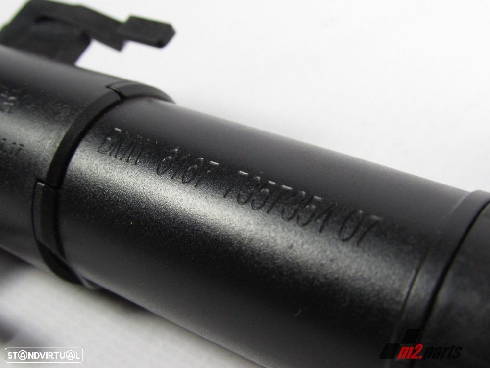 Esguicho do farol Direito Seminovo/ Original BMW 7 (G11, G12) 61677357354 - 2