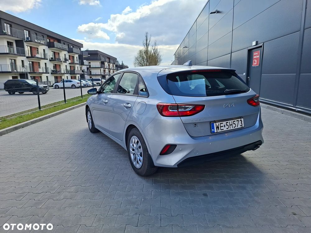 Kia Ceed 1.5 T-GDI M - 6