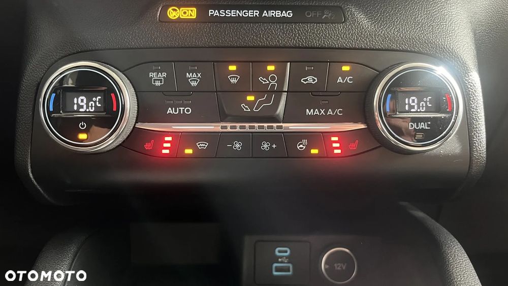 Ford Kuga 2.0 EcoBlue AWD Titanium X - 18
