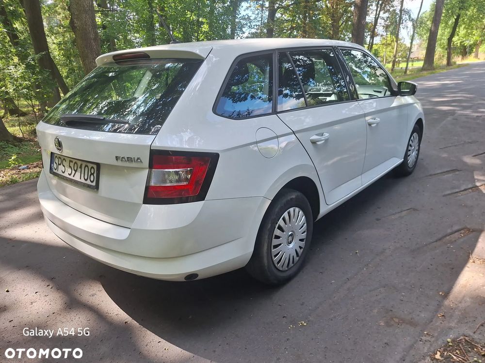 Skoda Fabia 1.0 Ambition - 4