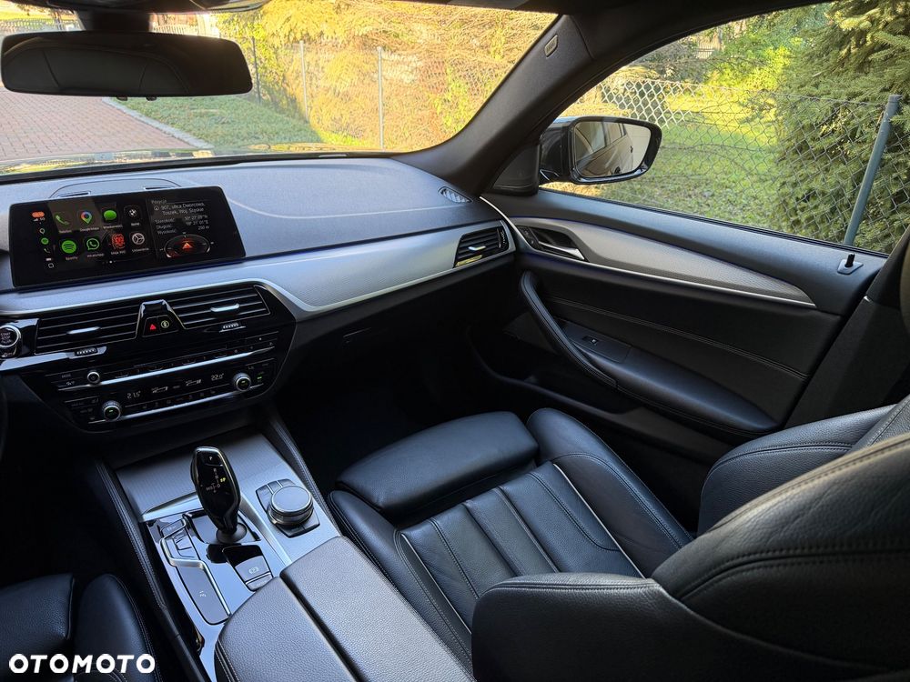 BMW Seria 5 520d xDrive M Sport sport - 18