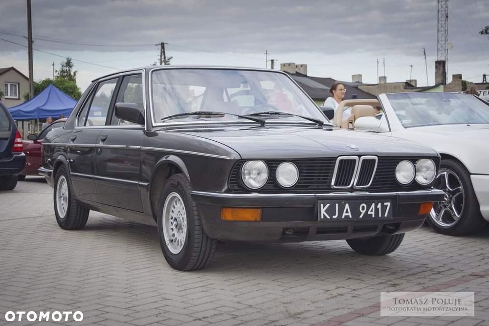 BMW Seria 5 - 13