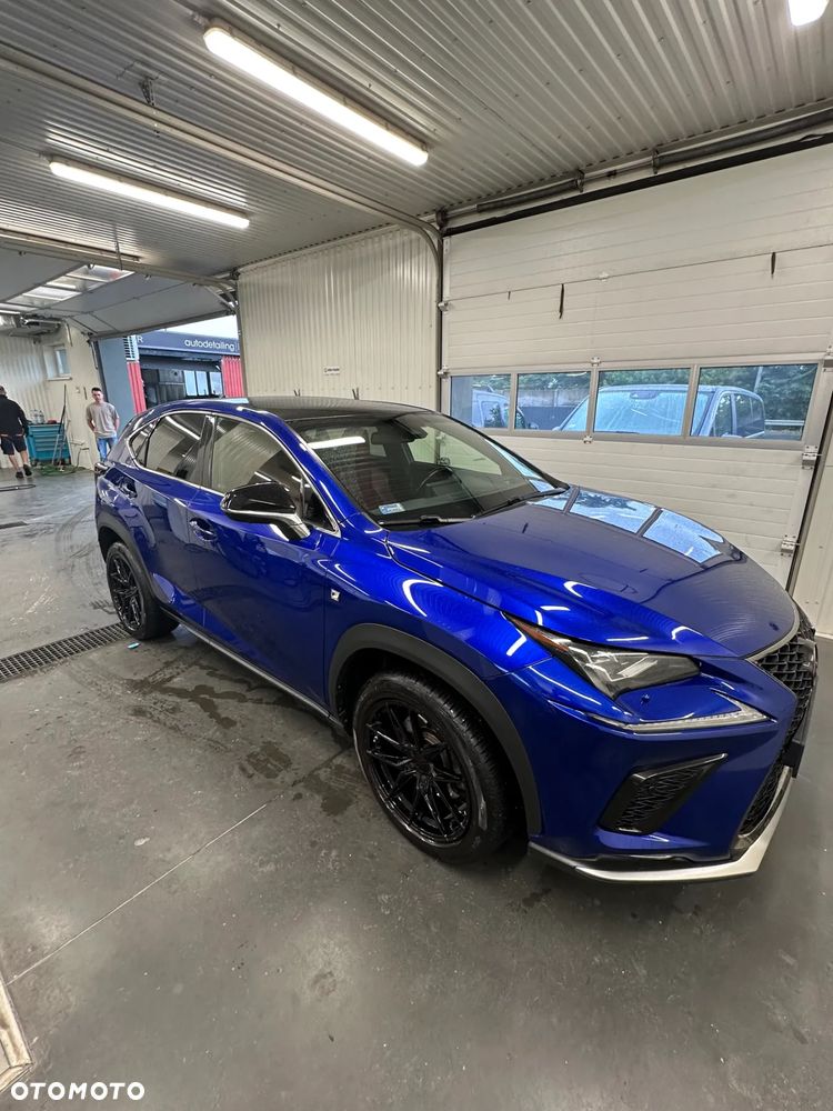 Lexus NX 300 GPF F Sport AWD - 8