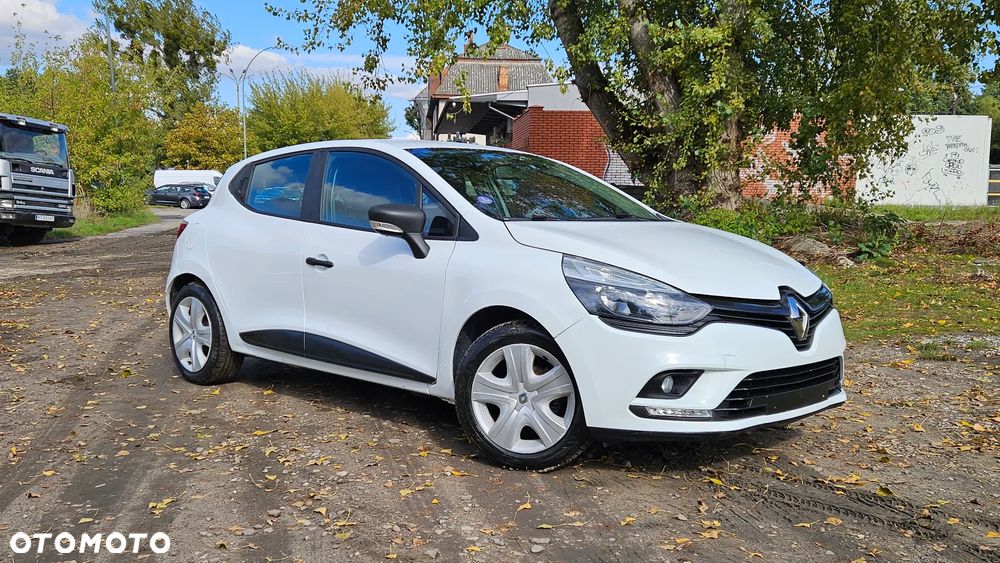 Renault Clio 1.2 16V Expression - 5