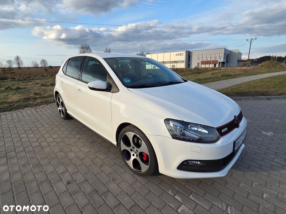 Volkswagen Polo 1.4 TSI GTI DSG - 2