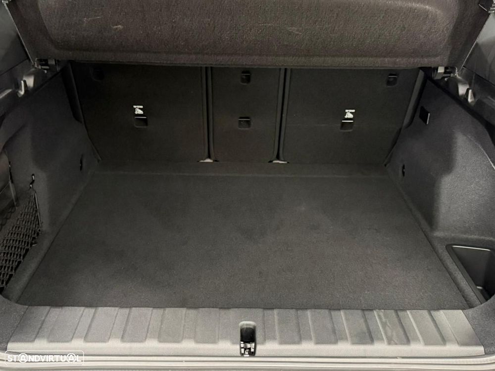 BMW iX2 eDrive20 Pack Desportivo M Pro - 47