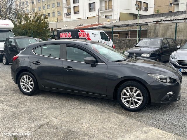 Mazda 3 1.5 Sky-D Evolve HS Navi - 6