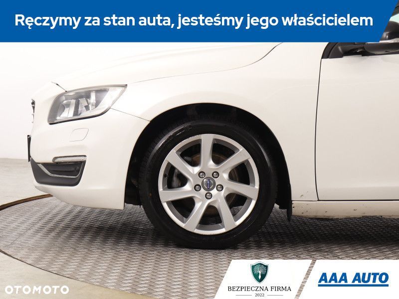 Volvo S60 - 17