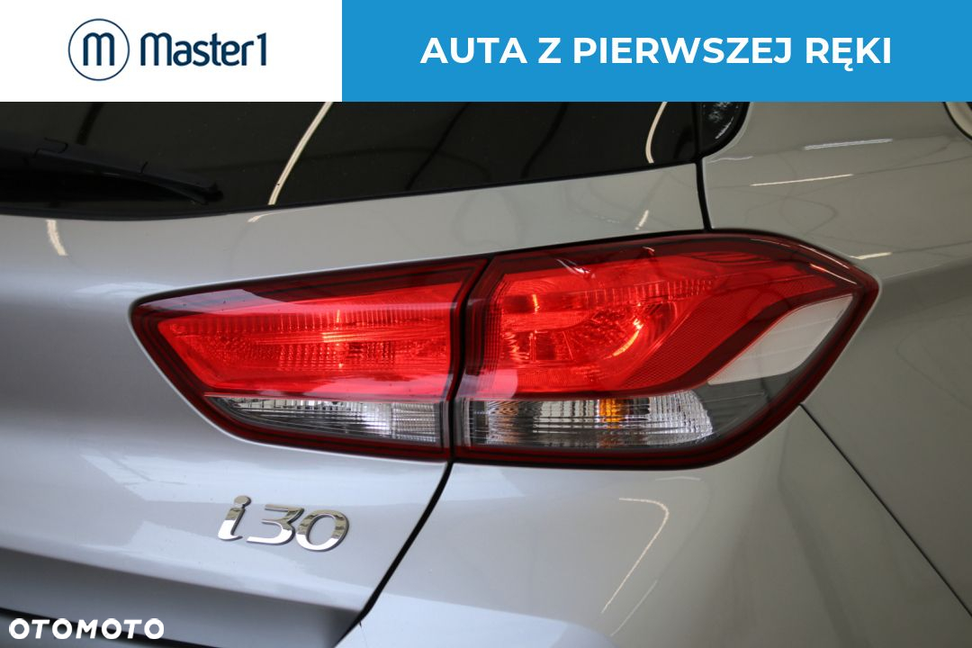 Hyundai i30 1.5 DPI Smart - 11