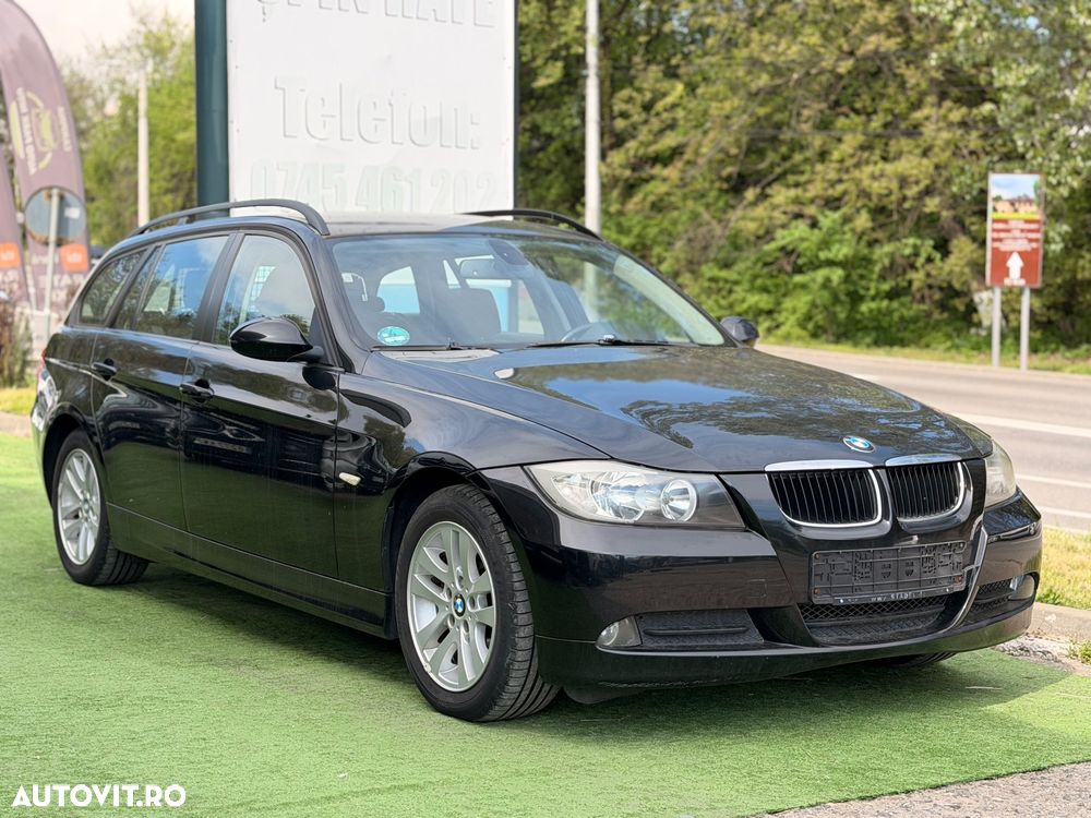 BMW Seria 3 320i - 13
