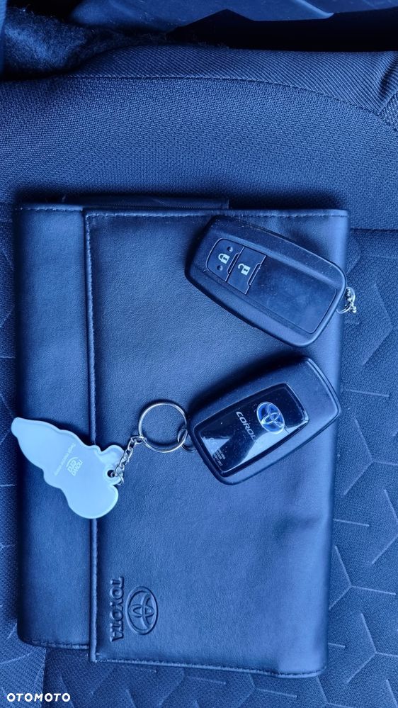 Toyota Corolla 1.8 Hybrid Comfort - 26
