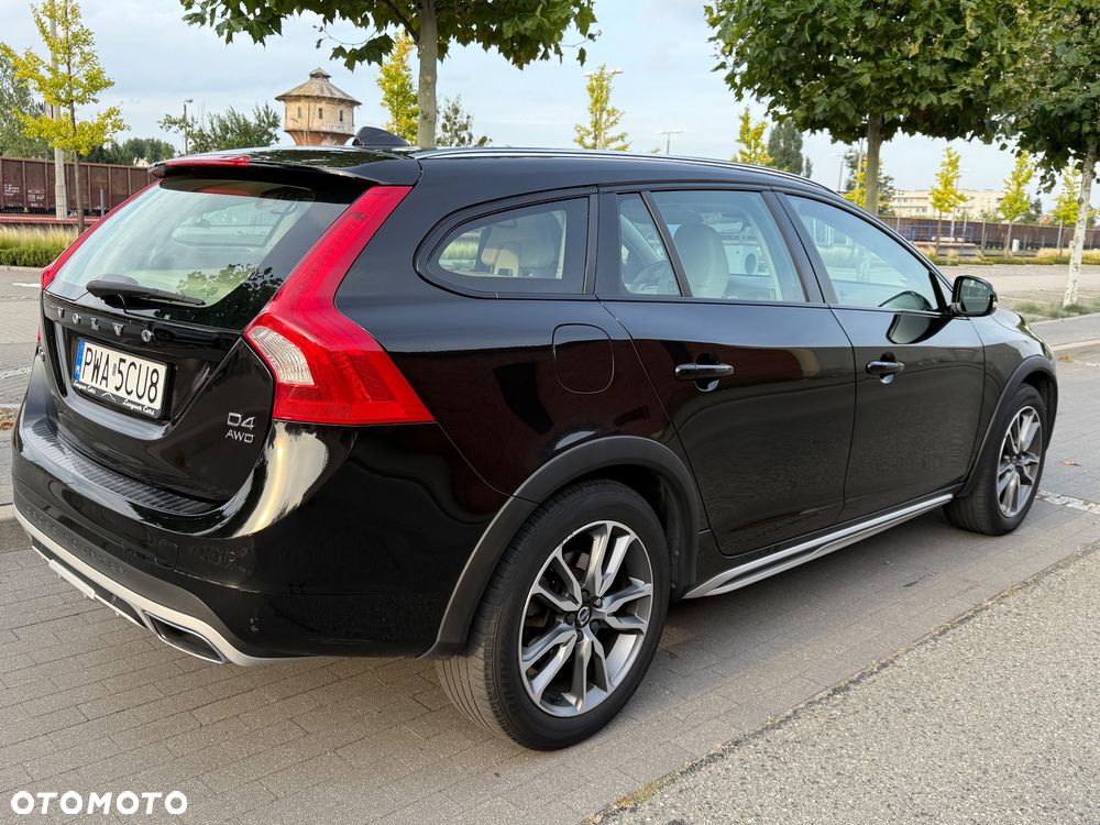 Volvo V60 Cross Country D4 AWD Summum - 6