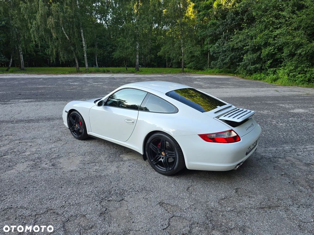 Porsche 911 Carrera 4 S Tiptronic - 4