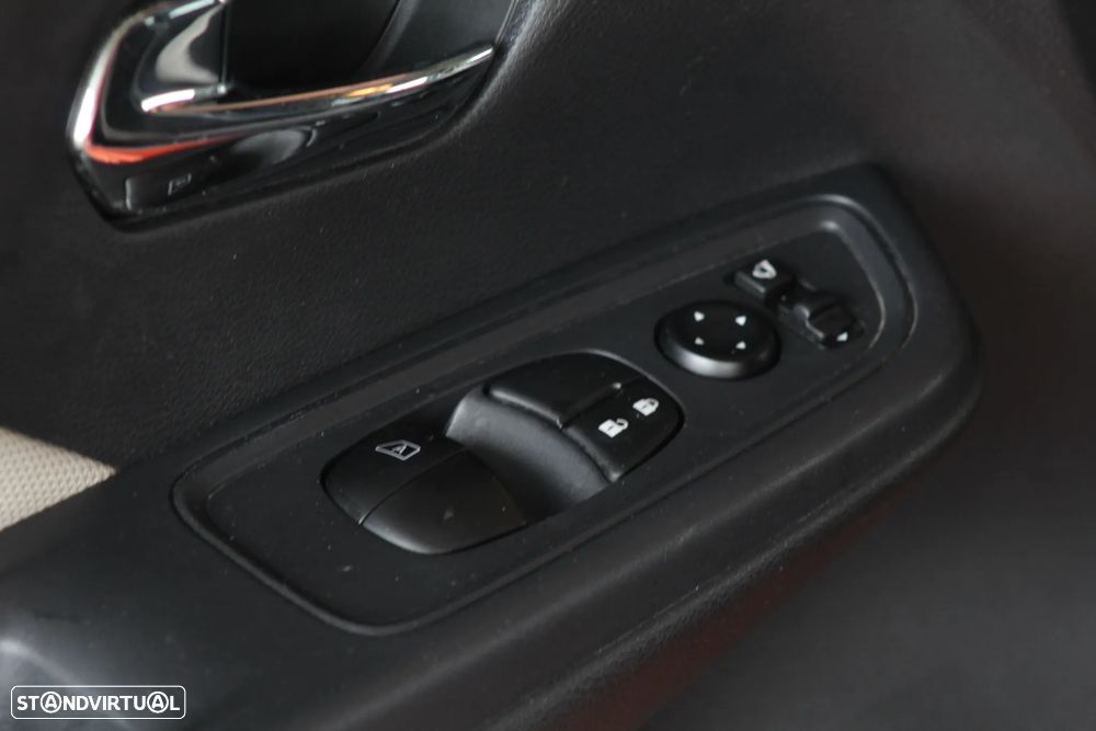 Nissan Micra 0.9 IG-T Tekna Orange Vibes S/S - 22