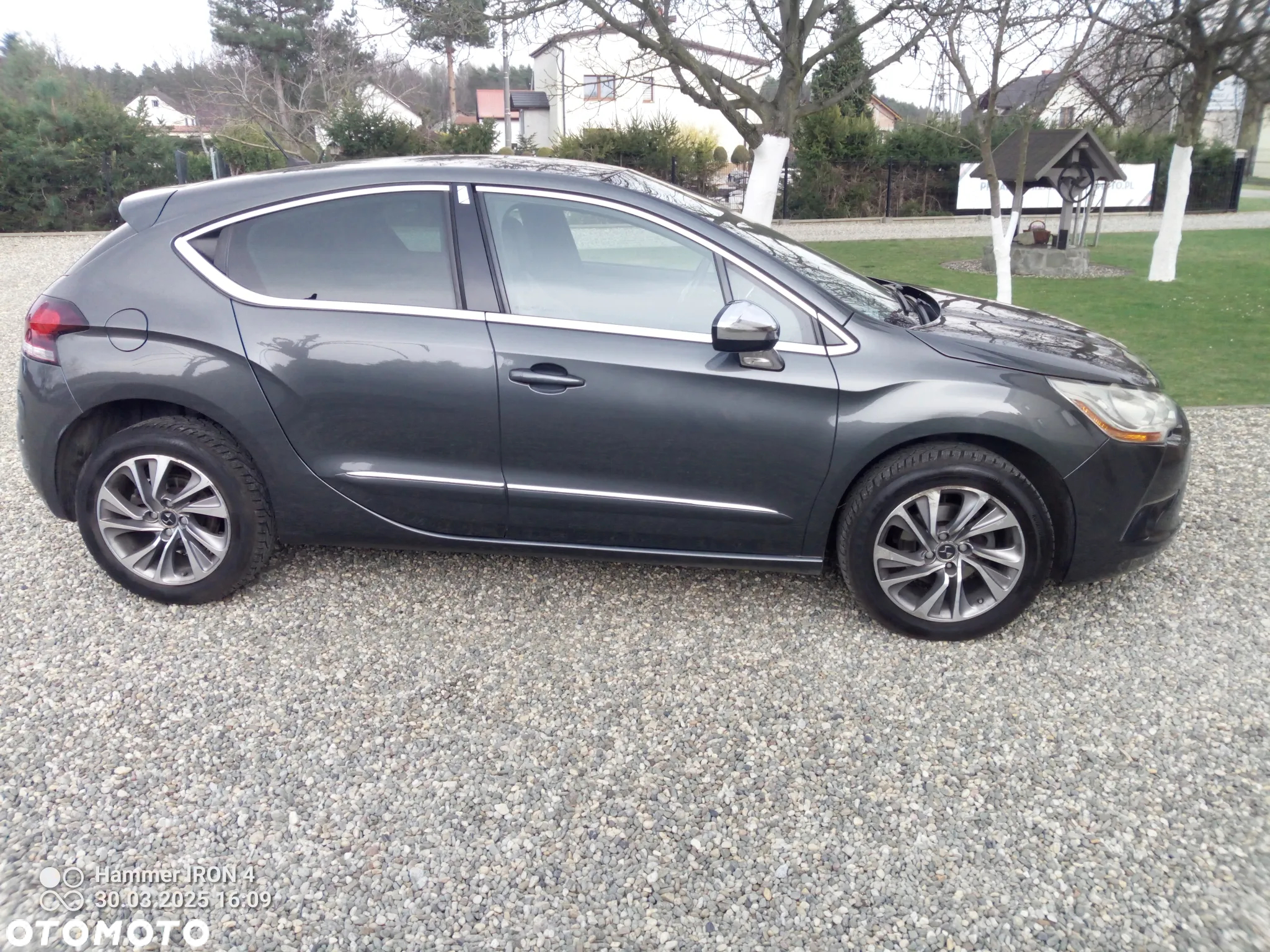 Citroën DS4 e-HDi 115 Chic - 3