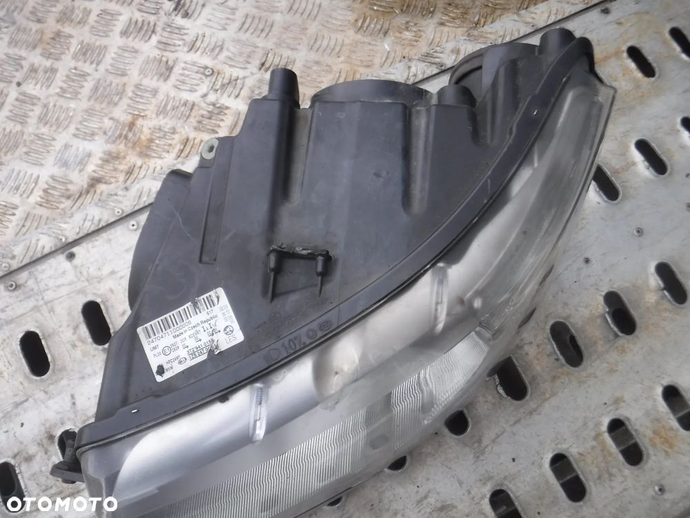 Skoda Superb II 2 Bi Xenon lewy - 3