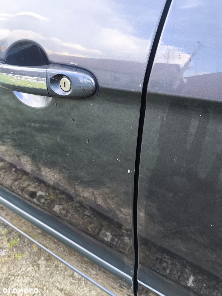 Ford Galaxy 2.0 TDCi Ghia - 7