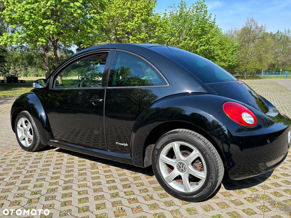 Volkswagen New Beetle 1.6 Freestyle - 3