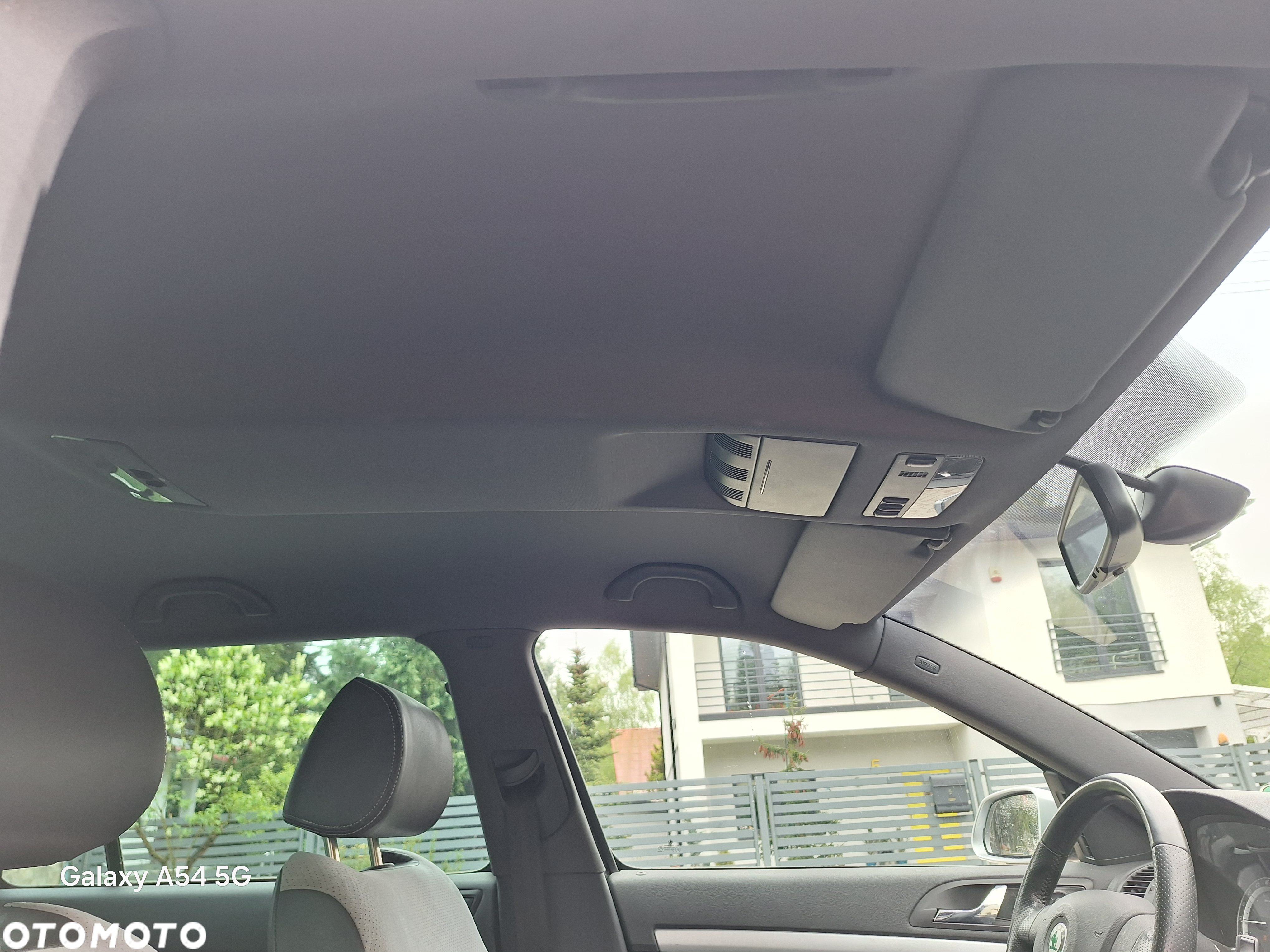 Skoda Octavia 2.0 TDI DPF RS - 15