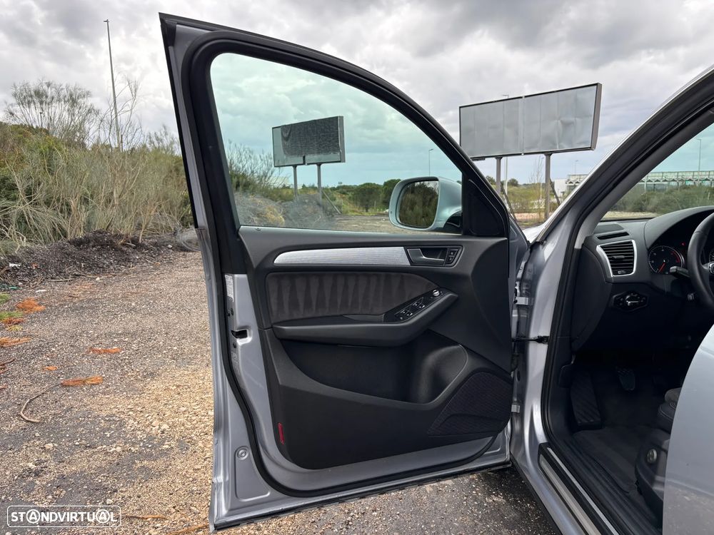 Audi Q5 2.0 TDI Business Line S-line - 11