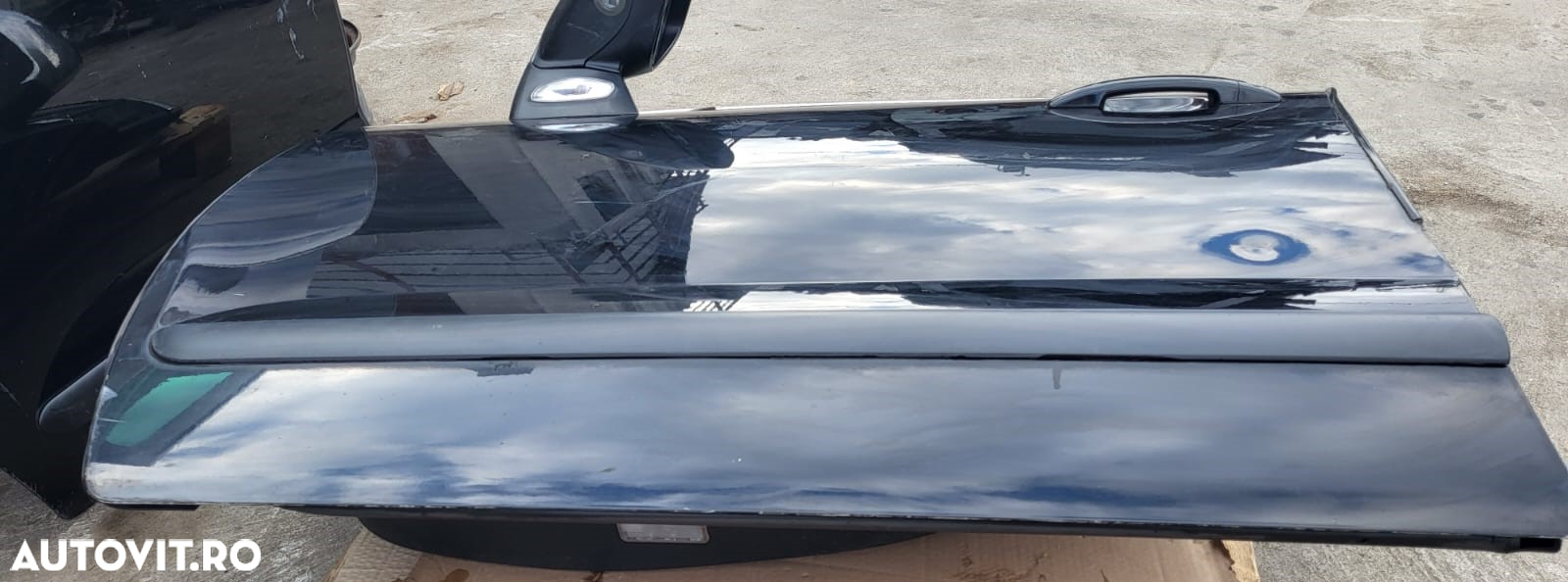 Vindem usa staga fata  Peugeot 3008 - 4